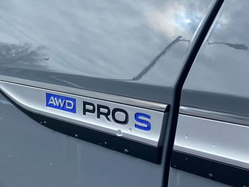 Certified 2024 Volkswagen ID.4 Pro S image 5