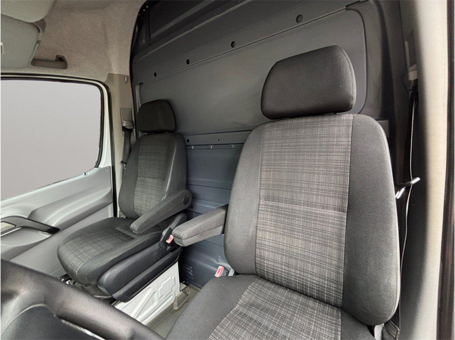 Used 2014 Mercedes-Benz Sprinter 3500 image 16