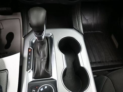 Used 2021 Chevrolet Blazer LT FWD image 11