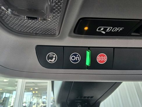 New 2025 Chevrolet Blazer LT image 37