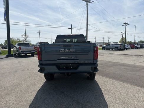 New 2026 GMC Sierra 3500 Denali Ultimate AWD/4WD image 7