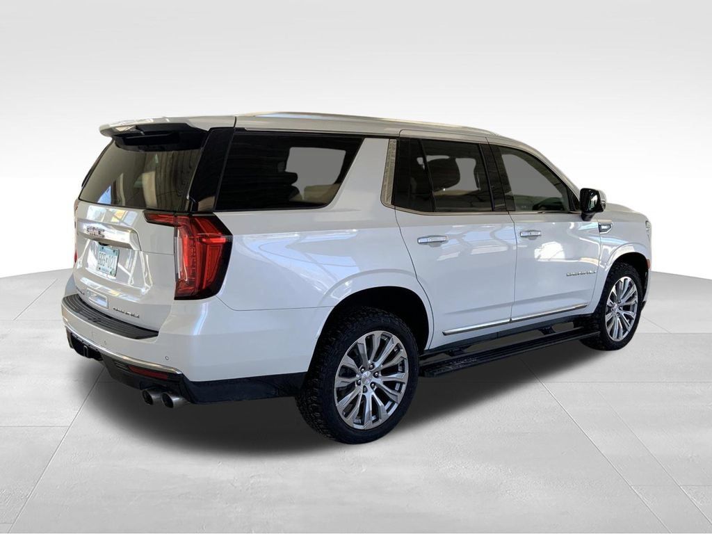 Used 2021 GMC Yukon Denali w/ Denali Premium Package AWD/4WD image 10