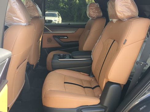 Certified 2024 MAZDA CX-90 3.3 Turbo S w/ Premium Plus image 11