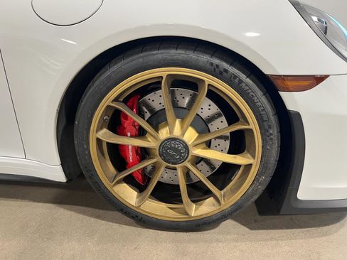 Used 2018 Porsche 911 GT3 image 34