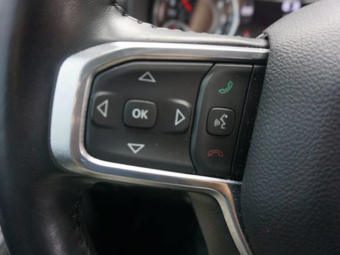 Used 2022 RAM 1500 Laramie AWD/4WD image 8