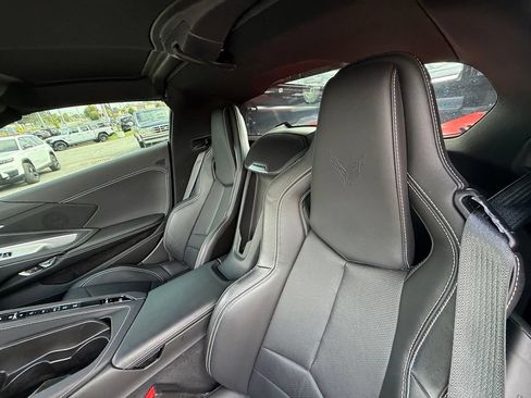 Used 2021 Chevrolet Corvette Stingray Coupe w/ Battery Protection Package RWD image 13