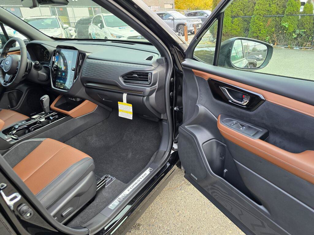New 2026 Subaru Forester Touring AWD/4WD image 10