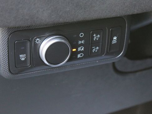 Used 2022 Ford Mustang Mach-E GT image 26