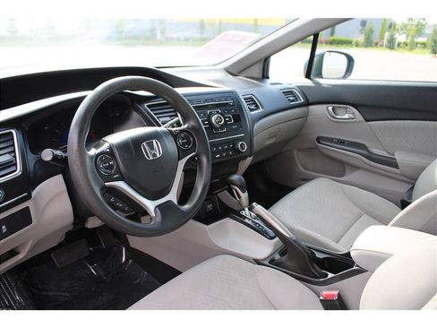 Used 2014 Honda Civic LX image 8