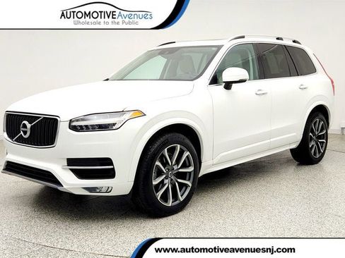 Used 2019 Volvo XC90 T5 Momentum w/ Protection Package Premier FWD image 1