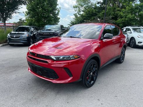 Used 2024 Dodge Hornet GT AWD/4WD image 3