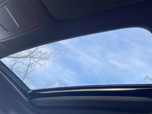 Certified 2025 Acura TLX w/A-Spec Package image 21