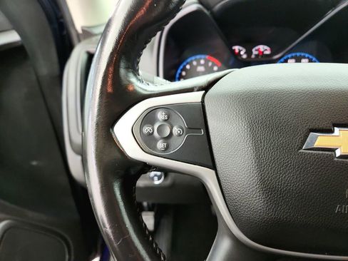 Used 2017 Chevrolet Colorado LT AWD/4WD image 16