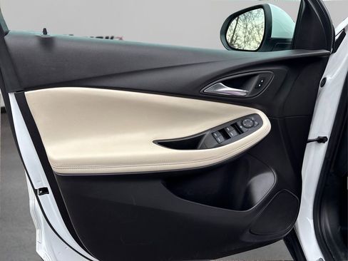 Used 2023 Buick Encore GX Select image 21