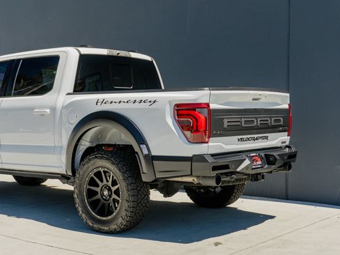 Used 2025 Ford F150 Raptor AWD/4WD image 23