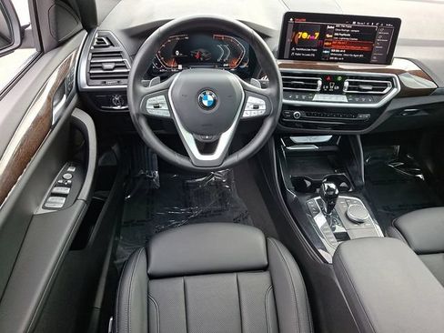 Used 2024 BMW X4 xDrive30i w/ Parking Assistance Package AWD/4WD image 13
