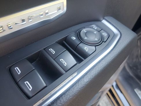 Used 2023 GMC Sierra 1500 Denali w/ Denali Reserve Package image 20