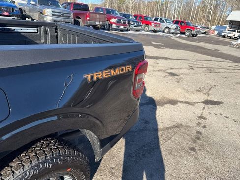 New 2026 Ford Maverick Tremor image 18