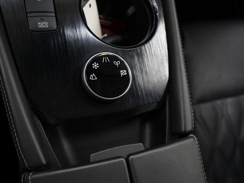 Used 2022 Nissan Rogue Platinum w/ Head-Up Display Package image 30