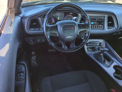 Used 2023 Dodge Challenger SXT w/ Blacktop Package image 15