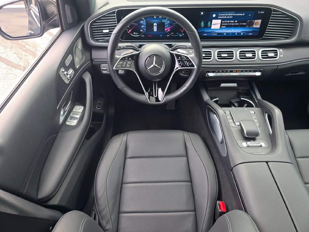 Certified 2024 Mercedes-Benz GLS 450 4MATIC image 29