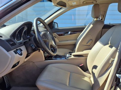 Used 2010 Mercedes-Benz C 300 C 300 Sport 4MATIC image 6