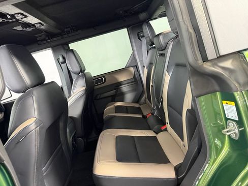 Used 2024 Ford Bronco Wildtrak AWD/4WD image 26