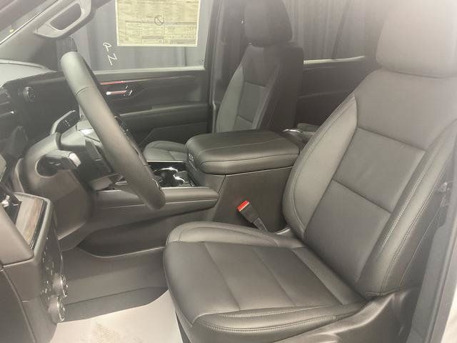 New 2026 Chevrolet Tahoe Z71 w/ Comfort Package AWD/4WD image 16
