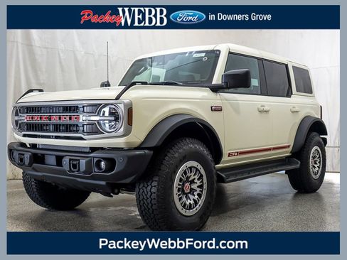 New 2026 Ford Bronco Outer Banks w/ Sasquatch Package AWD/4WD image 1