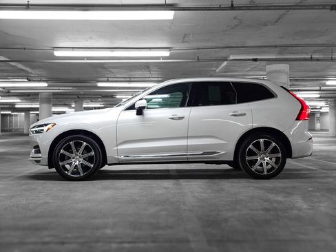 Used 2020 Volvo XC60 T5 Inscription w/ Protection Package Premier image 14