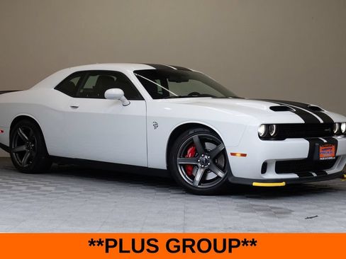 Used 2020 Dodge Challenger SRT Hellcat Redeye RWD image 2