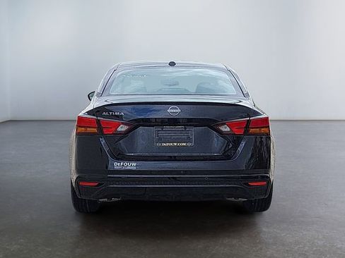 New 2025 Nissan Altima 2.5 S image 4