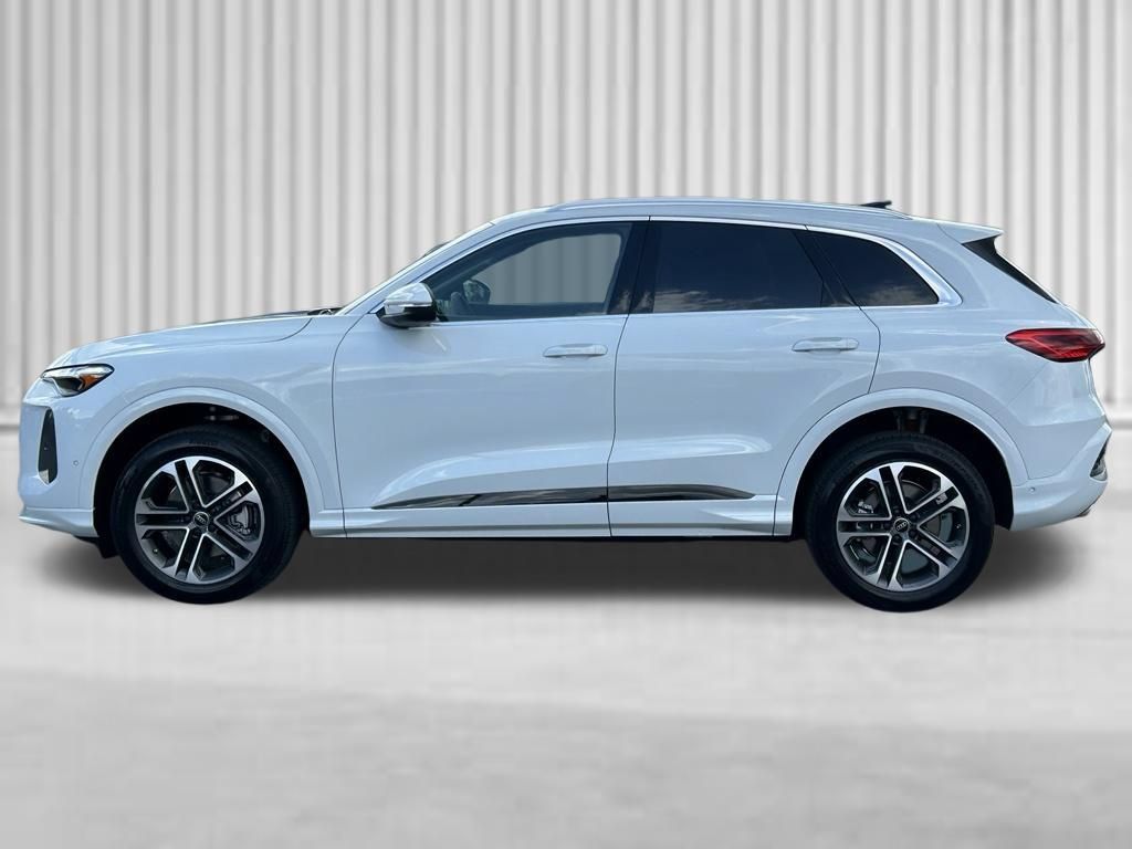New 2026 Audi Q5 Premium Plus AWD/4WD image 2