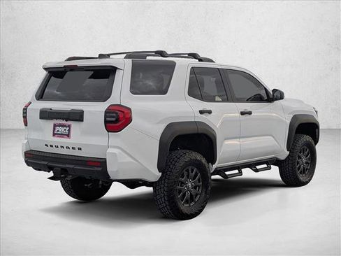 Used 2025 Toyota 4Runner SR5 AWD/4WD image 5