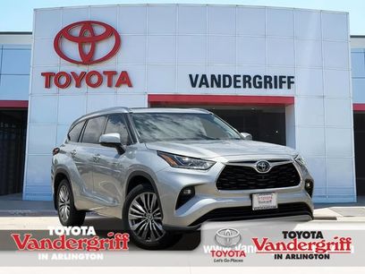 Used 2021 Toyota Highlander Platinum