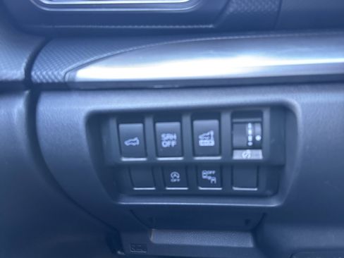 Used 2022 Subaru Forester Premium image 25