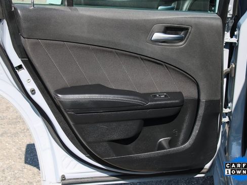 Used 2020 Dodge Charger R/T w/ Blacktop Package image 27