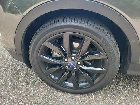 Used 2018 Ford Escape SEL w/ Ford Safe & Smart Package FWD image 28