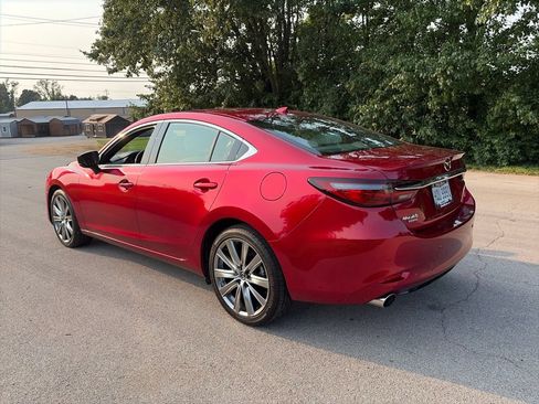 Used 2021 MAZDA MAZDA6 Signature FWD image 2