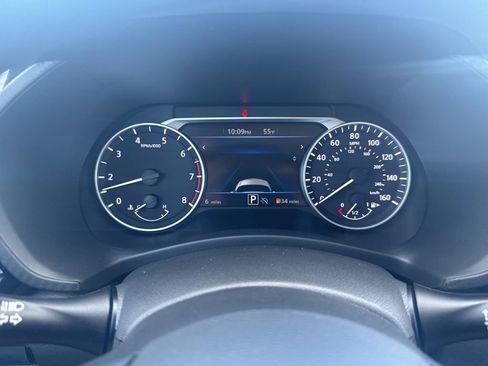 New 2025 Nissan Sentra SV FWD image 14