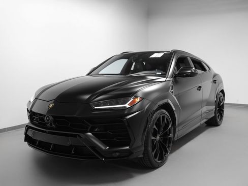 Used 2022 Lamborghini Urus image 76