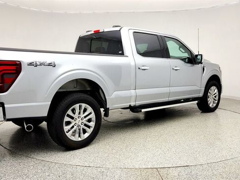 Used 2025 Ford F150 Lariat w/ Equipment Group 502A High AWD/4WD image 5