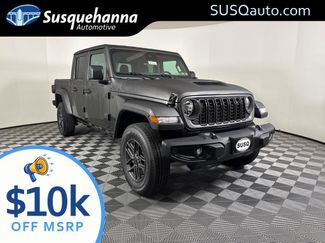 New 2025 Jeep Gladiator Sport video 1