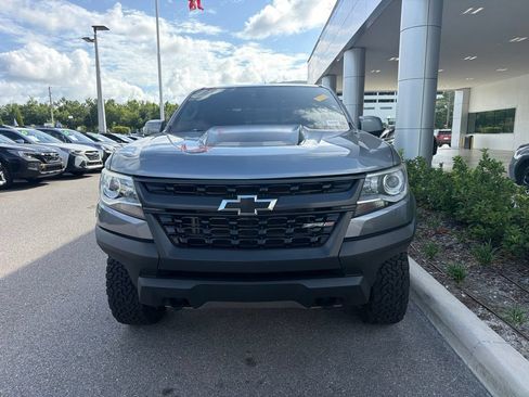 Used 2019 Chevrolet Colorado ZR2 w/ ZR2 Dusk Special Edition AWD/4WD image 2