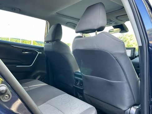 Used 2020 Toyota RAV4 XLE w/ Convenience Package AWD/4WD image 37