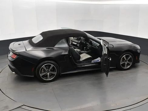 Used 2024 Ford Mustang Premium RWD image 6
