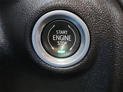 Used 2021 Chevrolet Silverado 1500 RST w/ Z71 Off-Road Package image 19