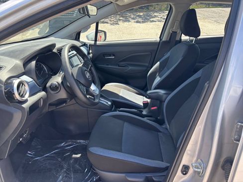 Used 2025 Nissan Versa SV FWD image 22