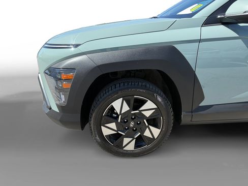 Used 2024 Hyundai Kona SEL AWD/4WD image 9