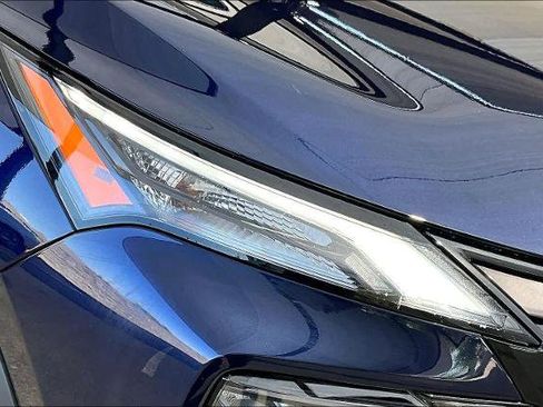 Certified 2026 Nissan Rogue SV FWD image 27